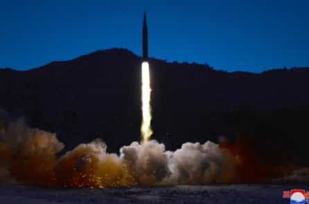 Triều Tiên tuyên bố lần đầu phóng thành công vệ tinh do thám