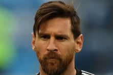 Cầu thủ bóng đá Lionel Messi mắc COVID-19