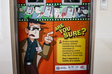Suýt mất 27 triệu, người đàn ông hỏi 1 câu khiến kẻ lừa đảo rút lui vì “nhột”