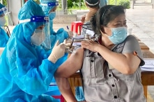 Ngày 30/1: Tăng thêm 13.694 ca COVID-19; 121 ca tử vong