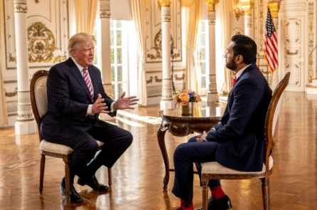 Ông Trump tiết lộ việc làm đầu tiên nếu tiếp quản lại Nhà Trắng năm 2025