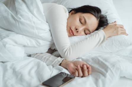 Giấc ngủ đóng vai trò quan trọng trong việc giảm cân như thế nào?