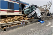 Mùng 1 Tết, 23 người thương vong vì tai nạn giao thông