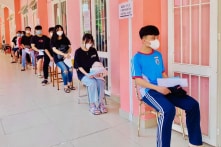 Ghi nhận chưa nguy cấp, TP.HCM vẫn tiêm vắc-xin COVID-19 cho 970.000 trẻ từ 5-11 tuổi