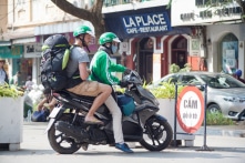 “Mập mờ” việc Grab thu phụ phí Thời tiết nắng nóng gay gắt từ hôm 6/7