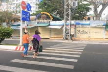 Trung tâm TP Nha Trang vẫn ‘im ắng’ sau gần 10 ngày mở cửa du lịch