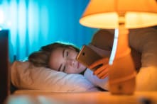 Loạt tác hại đối với cơ thể khi bạn để đèn sáng đi ngủ
