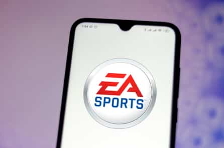 EA Sports xóa đội tuyển và các câu lạc bộ bóng đá Nga ra khỏi game FIFA 22