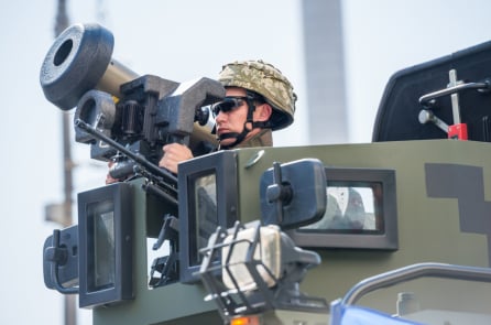 Tên lửa chống tăng Javelin của Mỹ cung cấp cho Ukraine có gì đặc biệt?