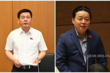 Bộ trưởng Công thương, TN-MT bị chất vấn về giá xăng dầu, quản lý đất đai, hàng giả