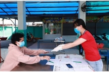 TP.HCM: Gần nửa năm, hơn 900.000 người vẫn chưa nhận tiền hỗ trợ đợt 3