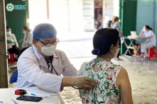 TP.HCM tiêm ‘vét’, xét nghiệm tầm soát COVID-19 toàn bộ nhóm người có nguy cơ