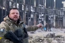 Nga tiến sâu vào Mariupol, sĩ quan Ukraine cầu xin giúp đỡ từ Tổng thống Biden