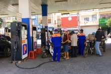 Từ 15h ngày 30/11, xăng E5 RON92 tăng 109 đồng/lít