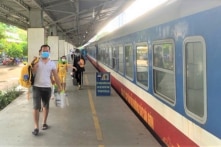 Hai doanh nghiệp đường sắt lỗ hàng trăm tỷ đồng dự kiến sáp nhập
