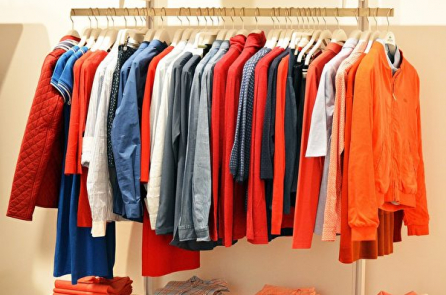 Tại sao bạn cần phải giặt quần áo mới trước khi mặc?