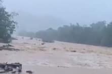 Quảng Trị mưa lớn gần 200mm: Sạt lở trên QL9; có thể sơ tán 15.679 người