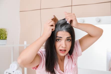 Bác sĩ: Tóc đã bạc trắng thì nên bổ sung đủ 4 loại dưỡng chất sau