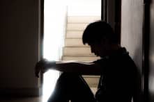 Nam sinh Trường THPT chuyên Hà Nội-Amsterdam nhảy lầu tự vẫn