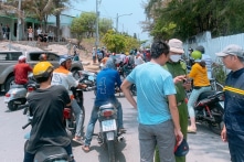 Bị sóng cuốn, nhóm người bị đuối nước tập thể ở biển Vũng Tàu được cứu giúp