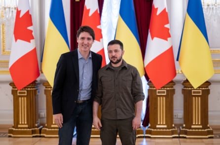 Thủ tướng Canada bất ngờ thăm Ukraine, loan báo gói viện trợ mới