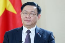 Ông Vương Đình Huệ: Thị trường chứng khoán ‘sáng nắng, chiều mưa’