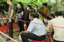 Việt Nam khởi động việc tiêm mũi 4 vắc-xin COVID-19