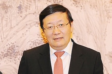 Cựu Bộ trưởng Tài chính Trung Quốc chỉ trích chính sách chống dịch