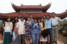 Hà Nội đồng ý hỗ trợ vé máy bay, Hội Nhà văn từ chối vì quá chậm