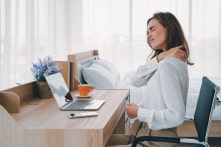 Mệt mỏi mãn tính – bệnh của người hiện đại: Xoa bóp huyệt để loại bỏ