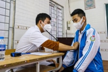 857 nhân viên y tế tại Hà Nội xin nghỉ việc, chuyển công tác