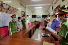 Ô tô tông sập tiệm bánh mì khiến 7 người bị thương: Tài xế nhận án 2 năm tù