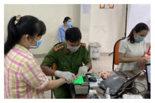 Nghi nhận tiền ‘làm nhanh’ CCCD, đại úy công an ở TP.HCM bị đình chỉ công tác