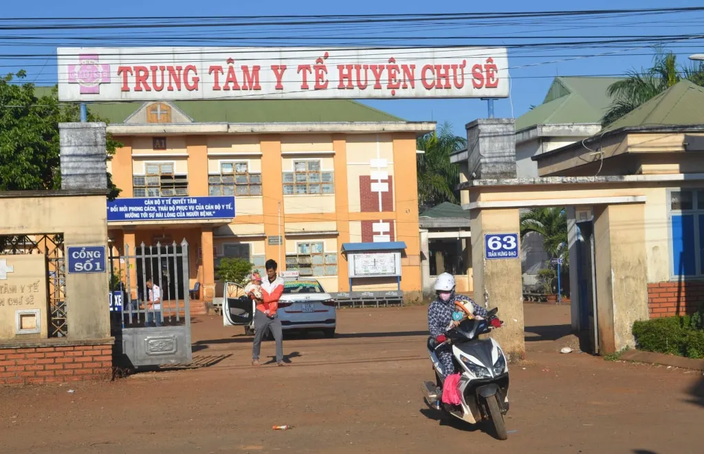 trung tam y te huyen chu se