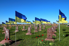 TT Zelensky: Ukraine mất “60 đến 100 binh sĩ mỗi ngày” khi Nga tiến vào Donbass