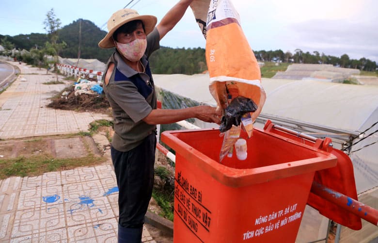 vo chai thuoc bao ve thuc vat