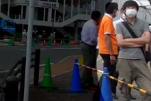 Ông Shinzo Abe thay đổi lịch trình và dấu hỏi cho hệ thống an ninh Nhật Bản