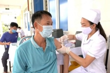 Y bác sĩ nghỉ việc hàng loạt: Thêm 528 người tại Thanh Hóa, Đà Nẵng