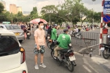 phụ phí nắng nóng grab thu phụ phí nắng nóng grab bike phụ phí nắng nóng Trithucvn.org