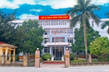 Vĩnh Phúc: Cách chức Giám đốc, buộc thôi việc 2 phó Giám đốc Sở Tư pháp