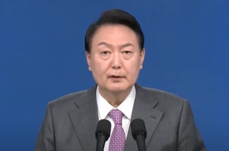 Tổng thống Hàn Quốc gỡ bỏ thiết quân luật sau khi bị các nhà lập pháp phản đối