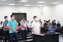 Cựu trưởng công an quận Tây Hồ nhận 110 triệu đồng bị tuyên 7 năm 6 tháng tù