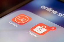 Doanh thu của Shopee, Lazada chiếm tới 94% thị phần trong 4 sàn thương mại điện tử