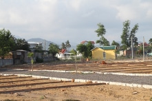 Nha Trang: Tạm dừng tách thửa để hạn chế vi phạm “phân lô, bán nền”