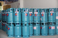 Sau Tết: Xăng dầu tăng, giá gas bật mạnh lên hơn 60.000 đồng/bình 12kg