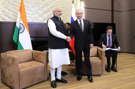 Ông Trump sẽ tăng thuế đối với Ấn Độ vì mua bán dầu của Nga