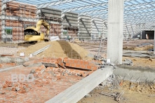 Vụ sập tường làm 11 người thương vong ở Bình Định: Tường cao 15,2m, dài 38m