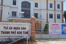 Kon Tum: Thẩm phán nhận hối lộ 20 triệu đồng bị buộc thôi việc