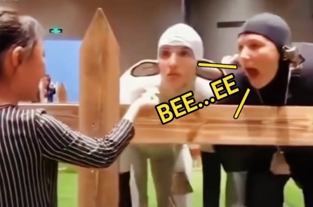 Bí mật nghề “khỉ trắng” (white monkey) ở Trung Quốc