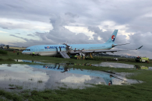 Máy bay Korean Air trượt khỏi đường băng ở Philippines